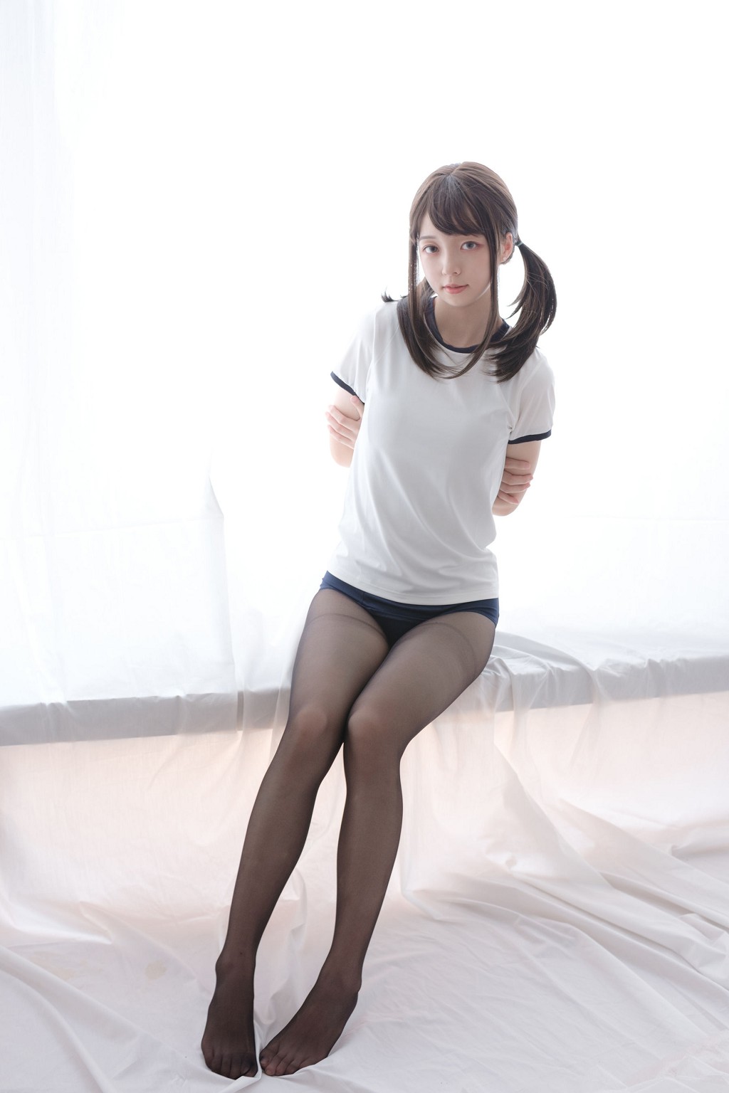シンラ財団] LOVEPLUS-002 ローランストッキング写真集[110P