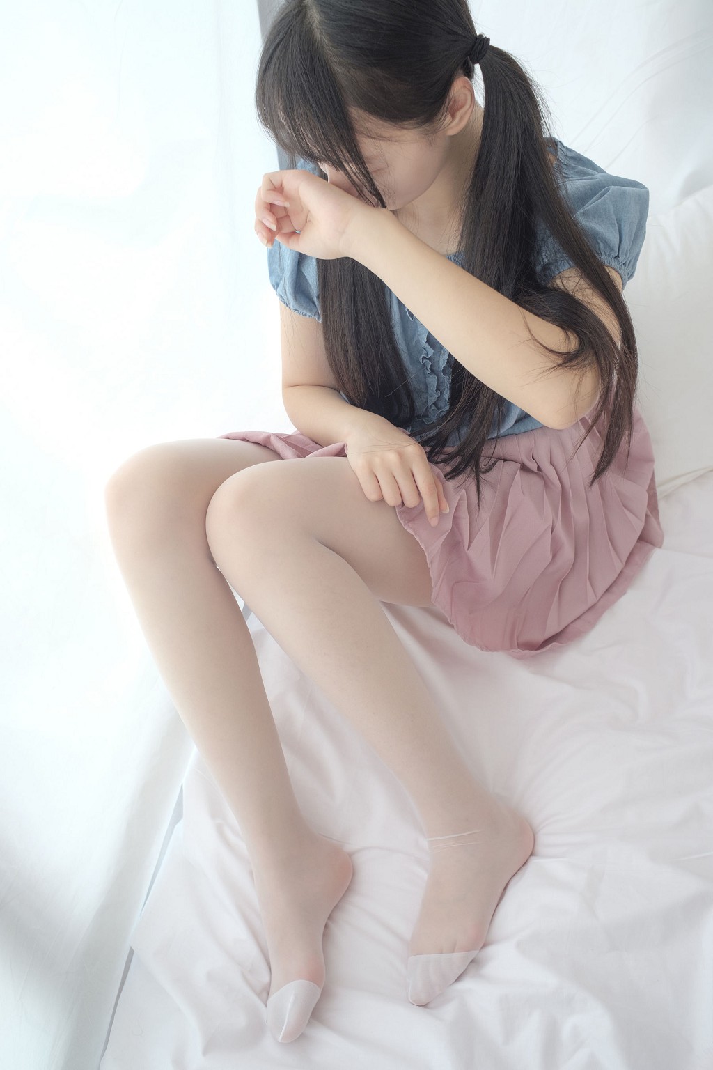 Meat Silk Changes to White Silk [Sen Luo Consortium] X-019 Photobook [103P