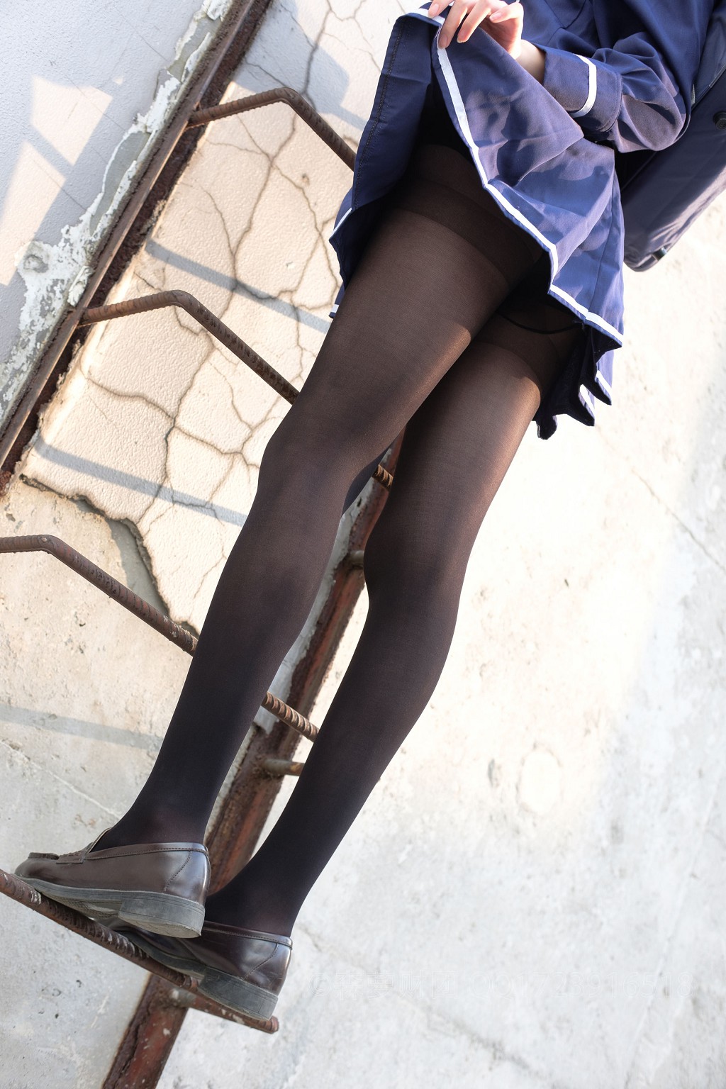 《天台黒絲水手服》 [森羅財団] X-043 写真集[110P