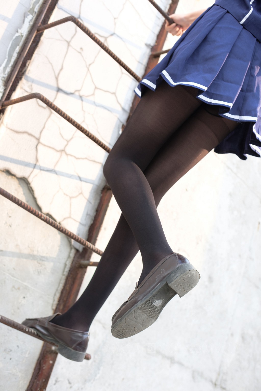 《天台黒絲水手服》 [森羅財団] X-043 写真集[110P