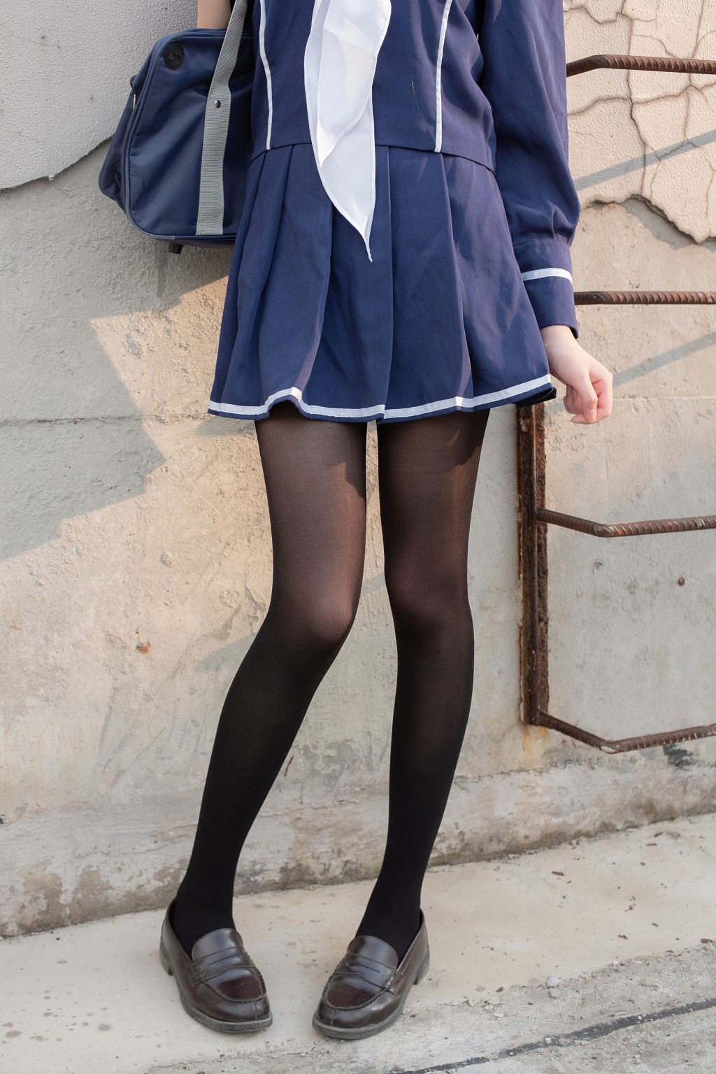 《天台黒絲水手服》 [森羅財団] X-043 写真集[110P
