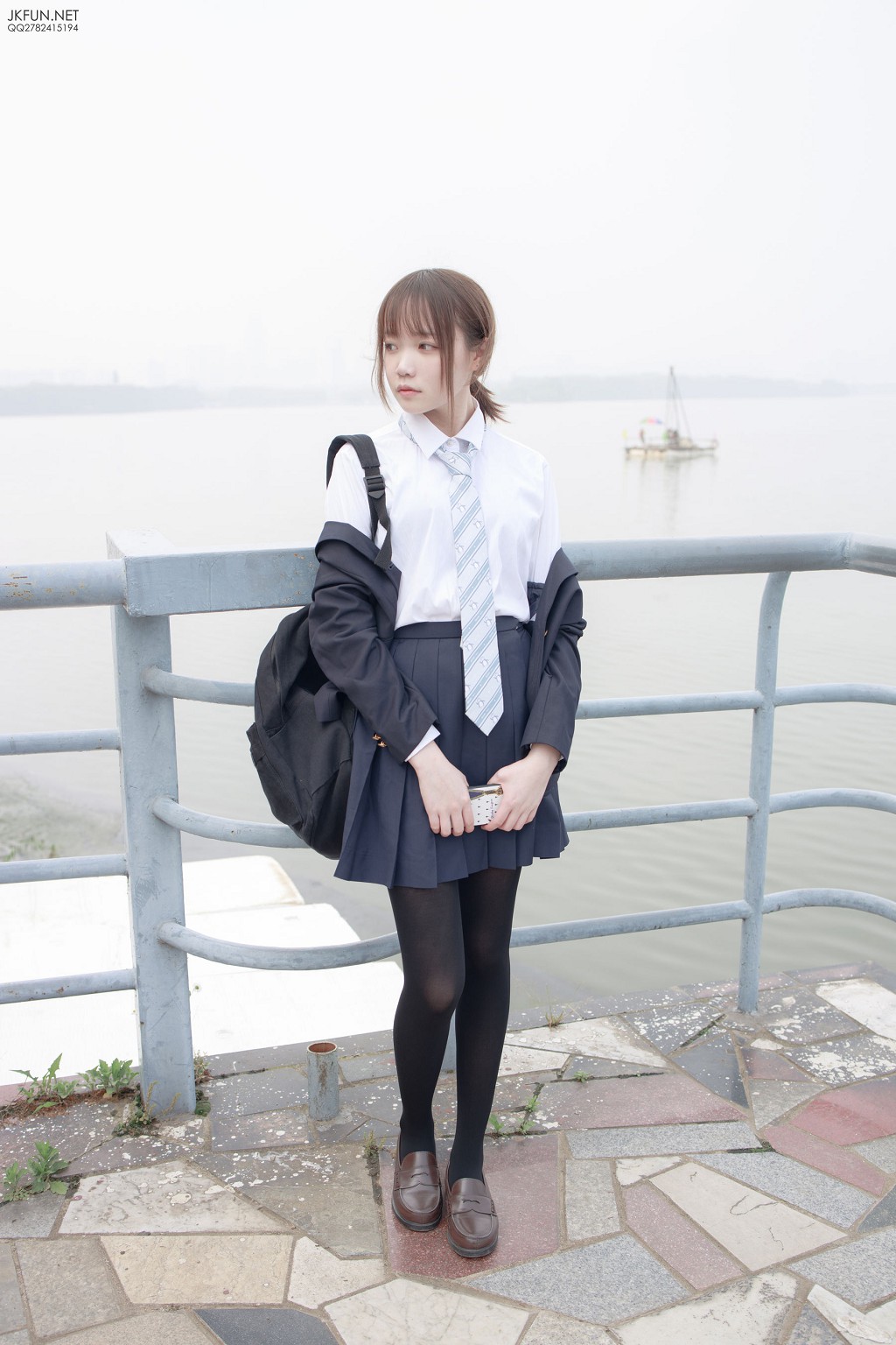 Aika《日系ブラックシルク》 [シンラ財団] JKFUN-006 写真集[140P