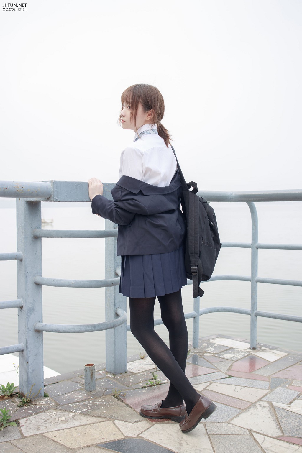 Aika《日系ブラックシルク》 [シンラ財団] JKFUN-006 写真集[140P