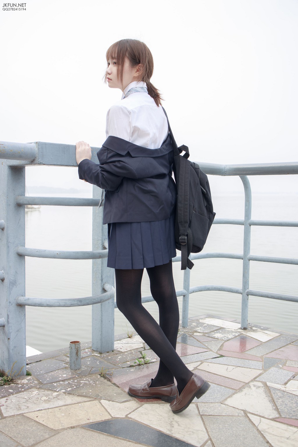 Aika《日系ブラックシルク》 [シンラ財団] JKFUN-006 写真集[140P
