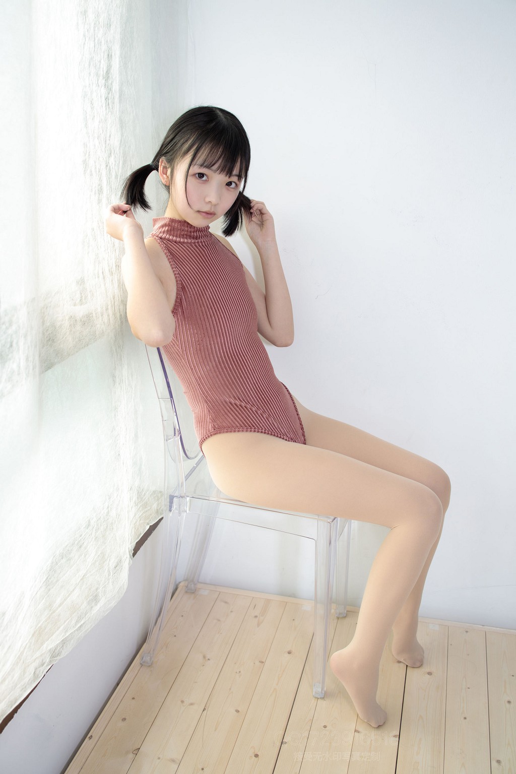 《80D Nylon Giẫm lên Khoai tây chiên》 [Sen Lô Tài Đoàn] X-060 Sách ảnh [101P