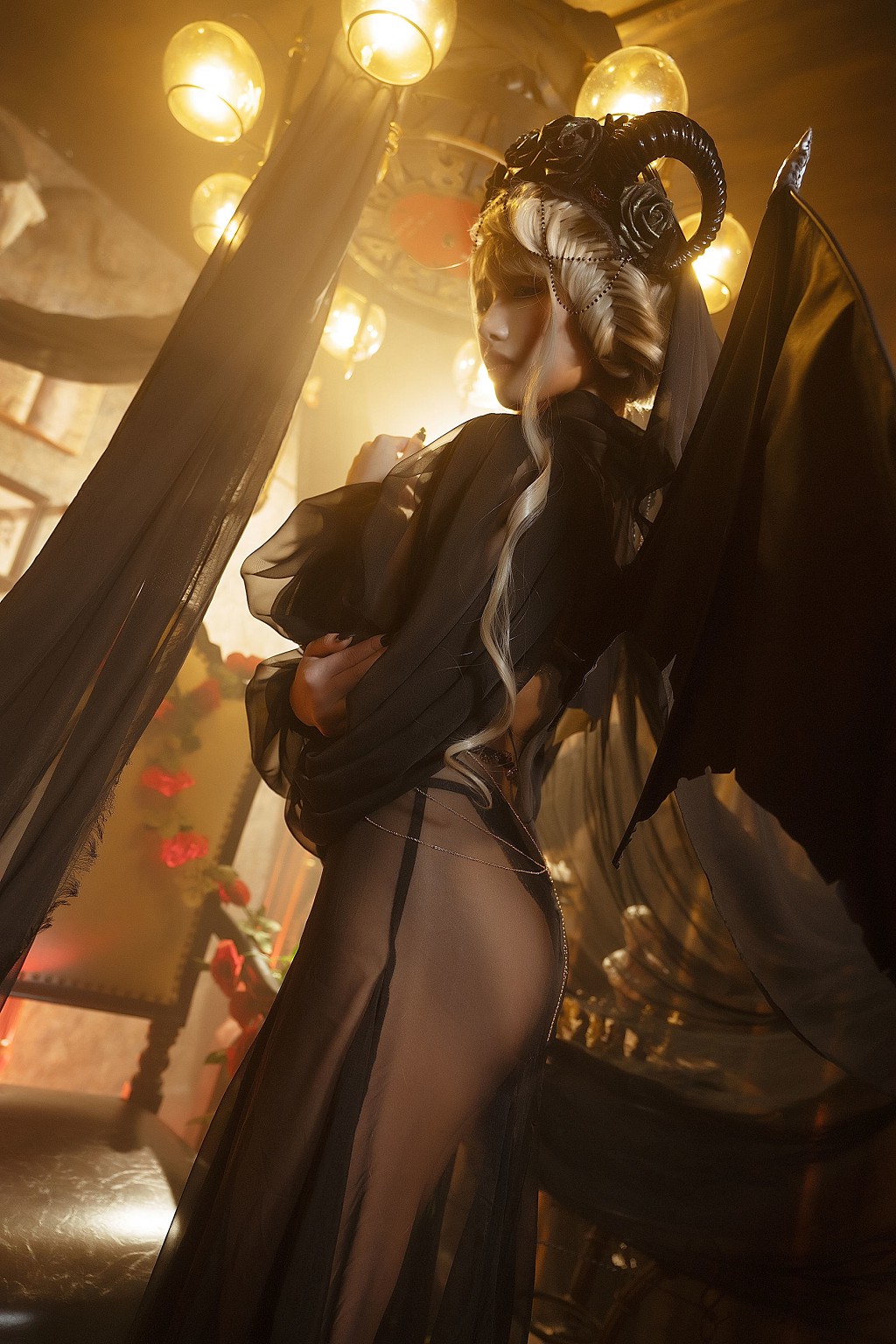 Vân Mỹ 《Mị Ma Gothic Devil》 [COSPLAY Phúc Lợi] Tập ảnh [16P