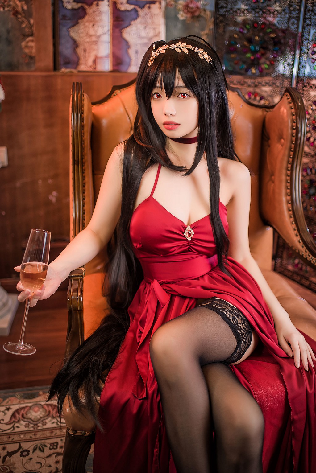 Wen Mei's Unreasonable "Azur Lane Taihou Evening Dress" [COSPLAY Welfare] Photobook [43 Pages