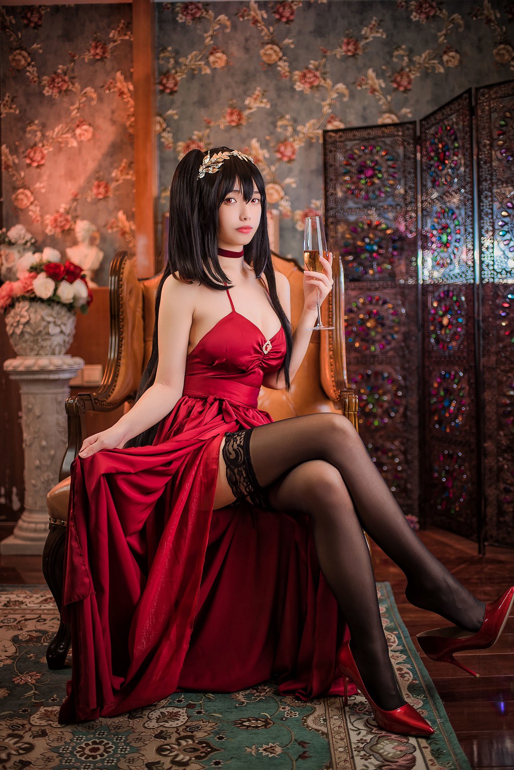 Wen Mei's Unreasonable "Azur Lane Taihou Evening Dress" [COSPLAY Welfare] Photobook [43 Pages