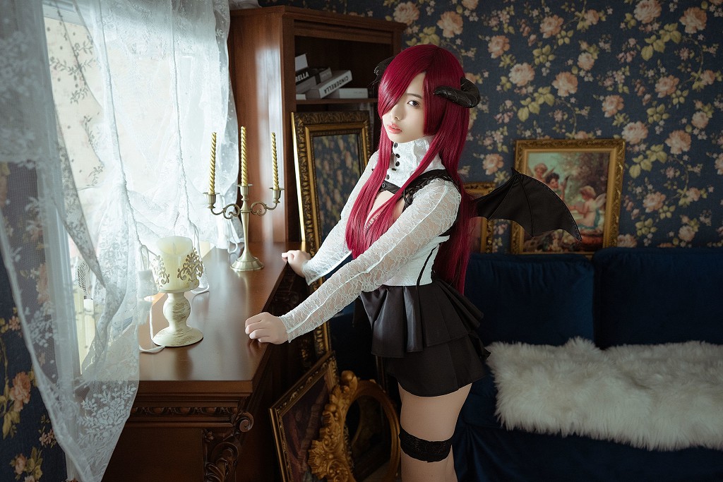 雯妹不講道理《魅魔 The Countess of Devil》 [COSPLAY福利] 写真集[38P