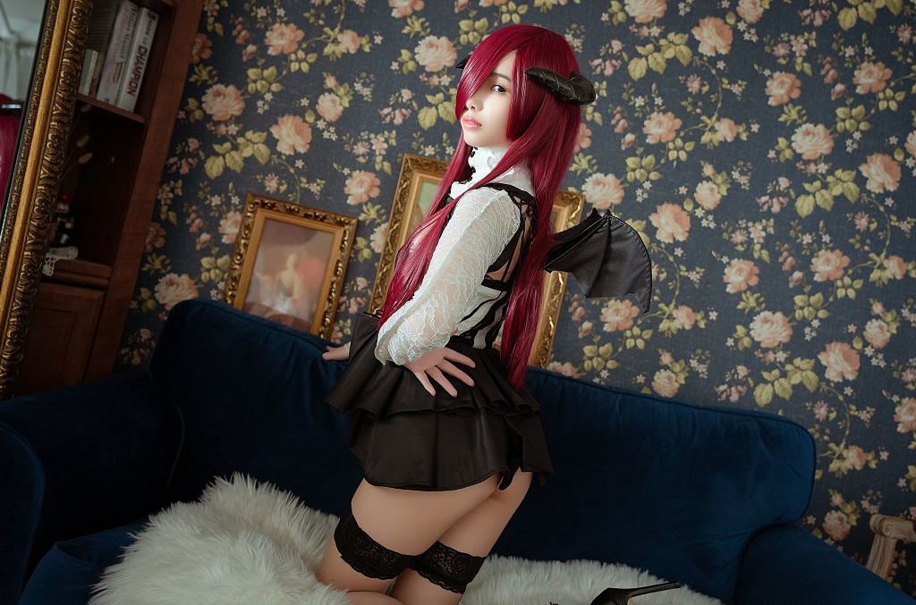 雯妹不講道理《魅魔 The Countess of Devil》 [COSPLAY福利] 写真集[38P