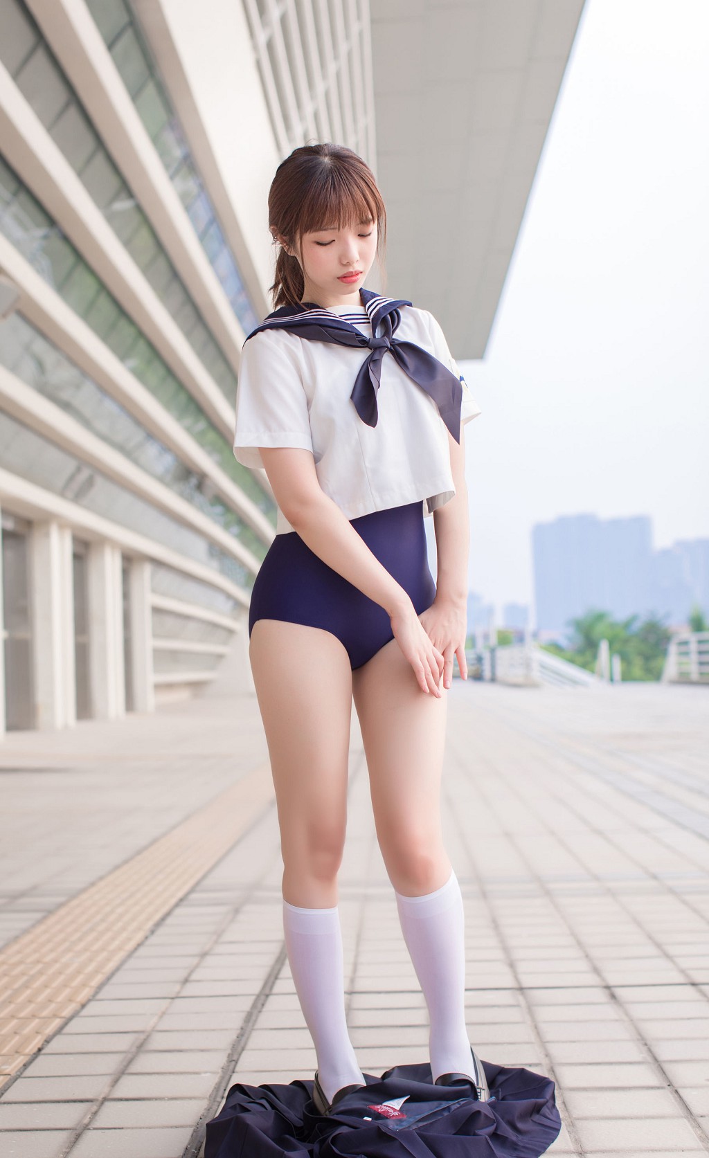 COSER雯妹《JK+白絲+死庫水》 [COSPLAY福利] 寫真集[20P