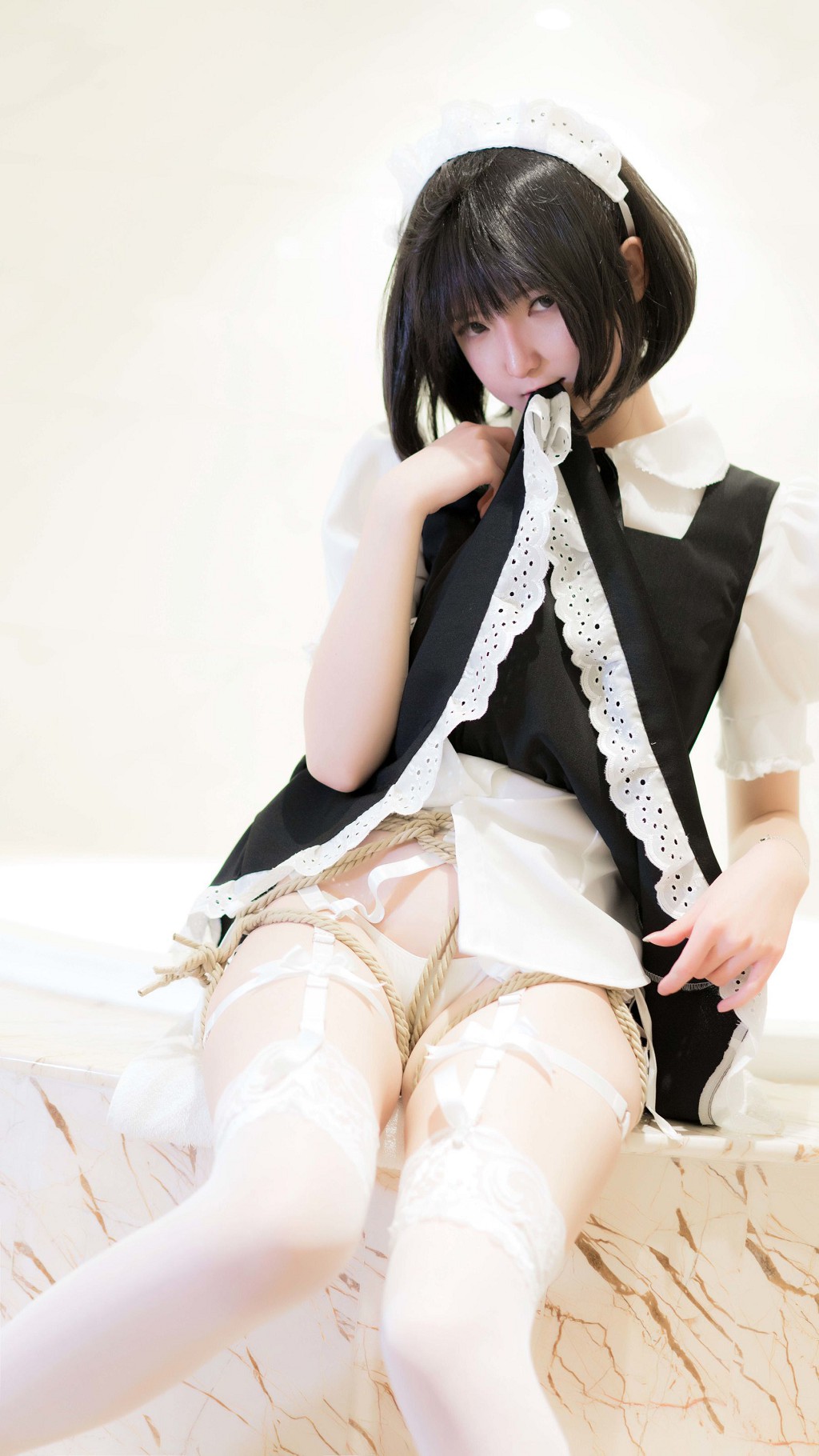 一小央澤《妹抖露》 [COSPLAY美女] 寫真集[52P