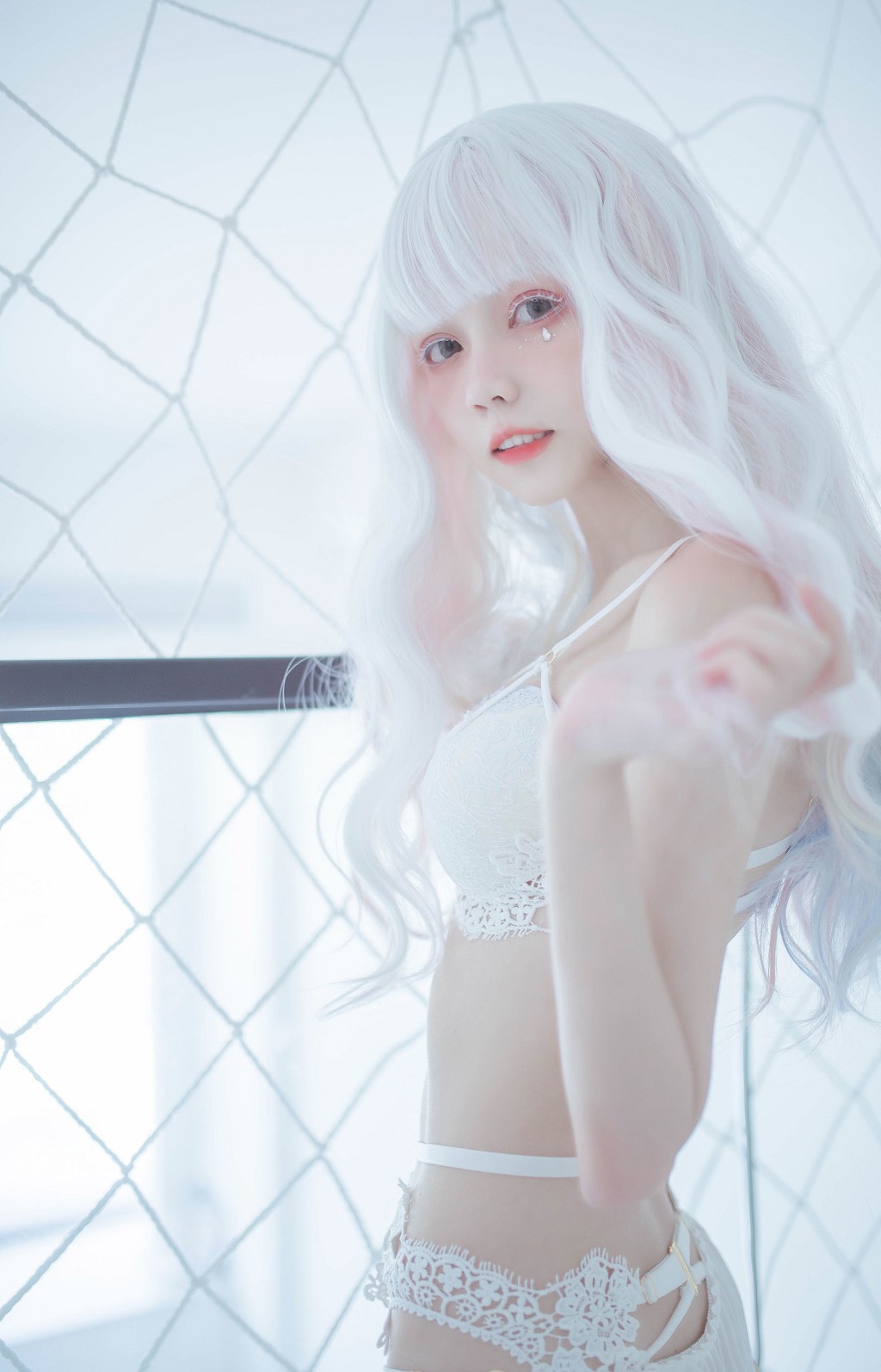 Your Fu Qing's "White Lace Private Room" [COSPLAY Benefits] Photobook [33P