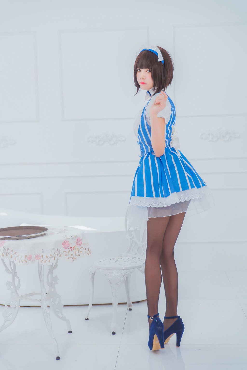 Sakutō Meow 'Passerby Female Lead' [COSPLAY Beauty] Photobook [29P