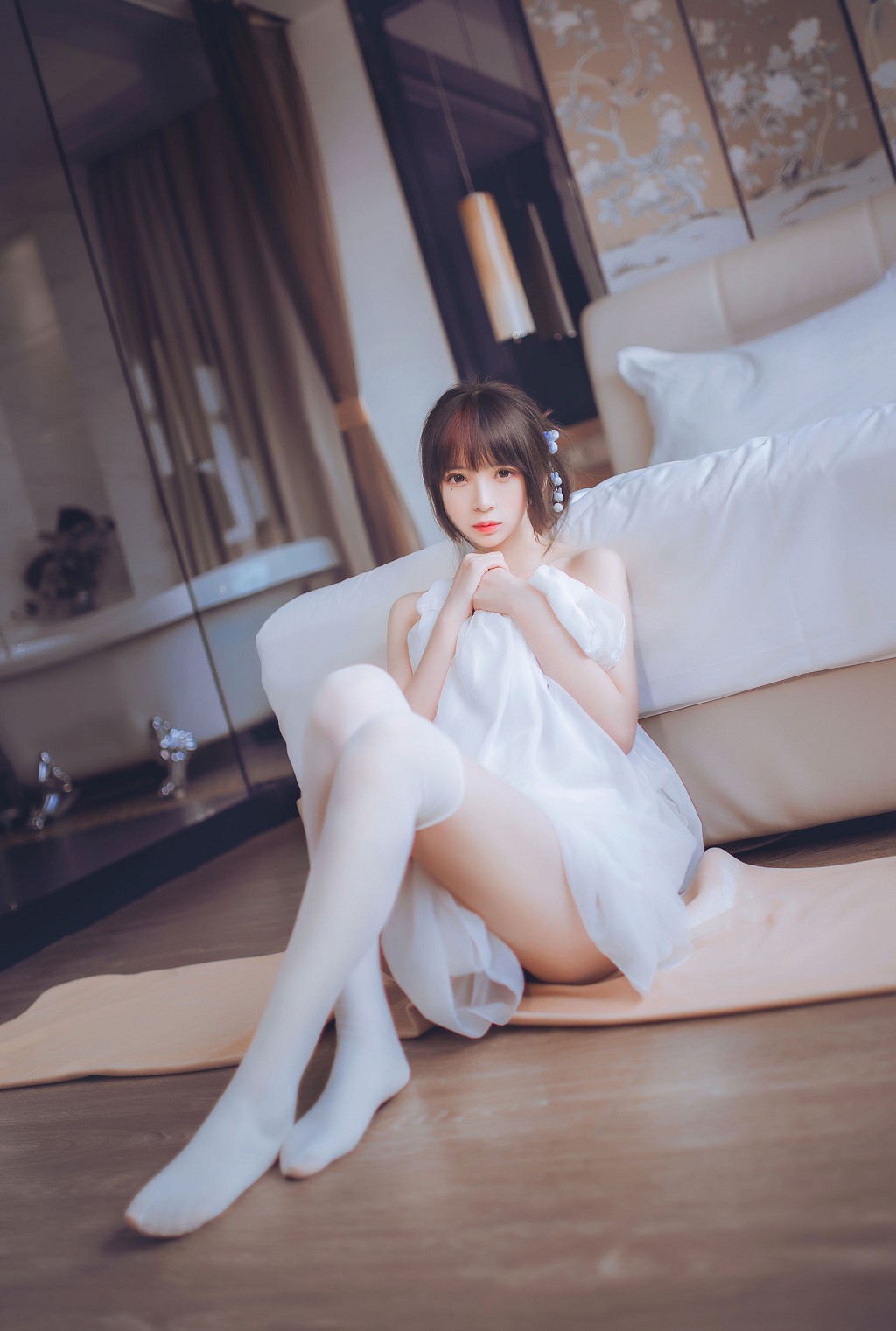 瘋貓ss《睡衣與浴室的水手服》 [蘿莉COS] 寫真集[45P