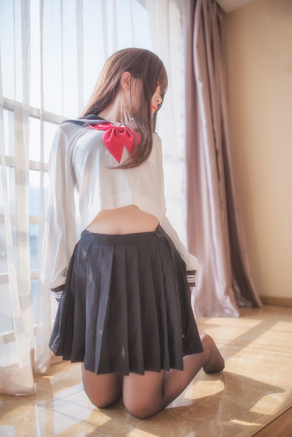 白金Saki《半透明水手服》[COSPLAY福利] 寫真集[36P