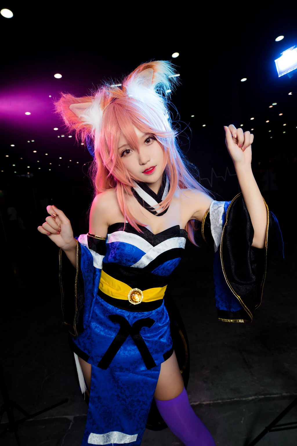 腐団儿イカロス《霞ヶ丘詩羽 + 玉藻前 + 甄姫》 [コスプレ美女] 写真集[11P
