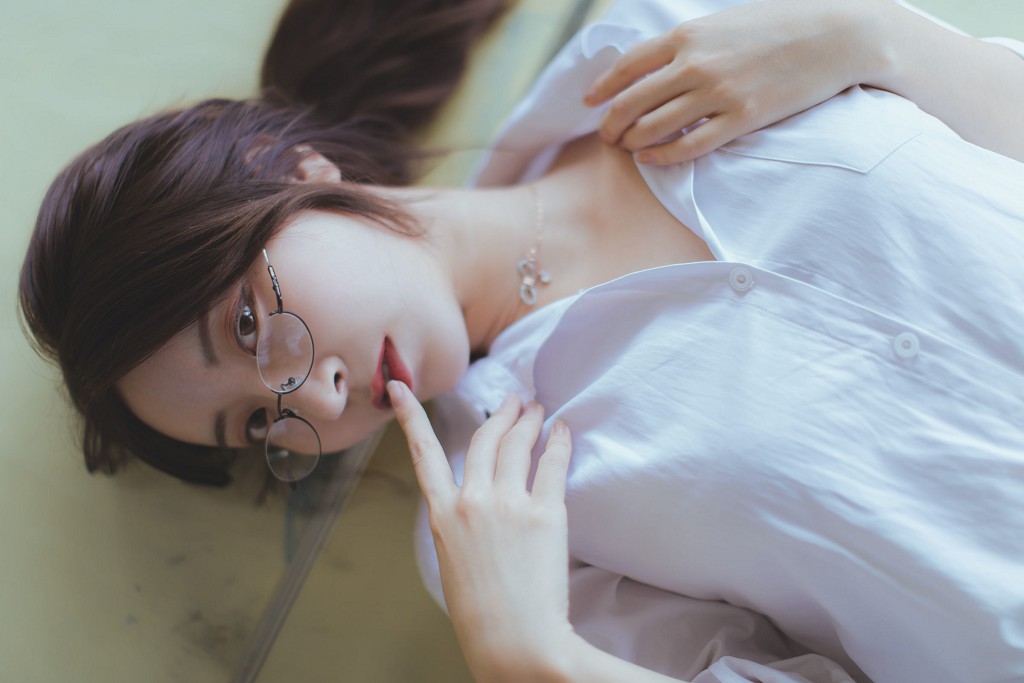 コスプレイヤー黒川の《黒ストッキング教師》 [コスプレ福利] 写真集 [43P