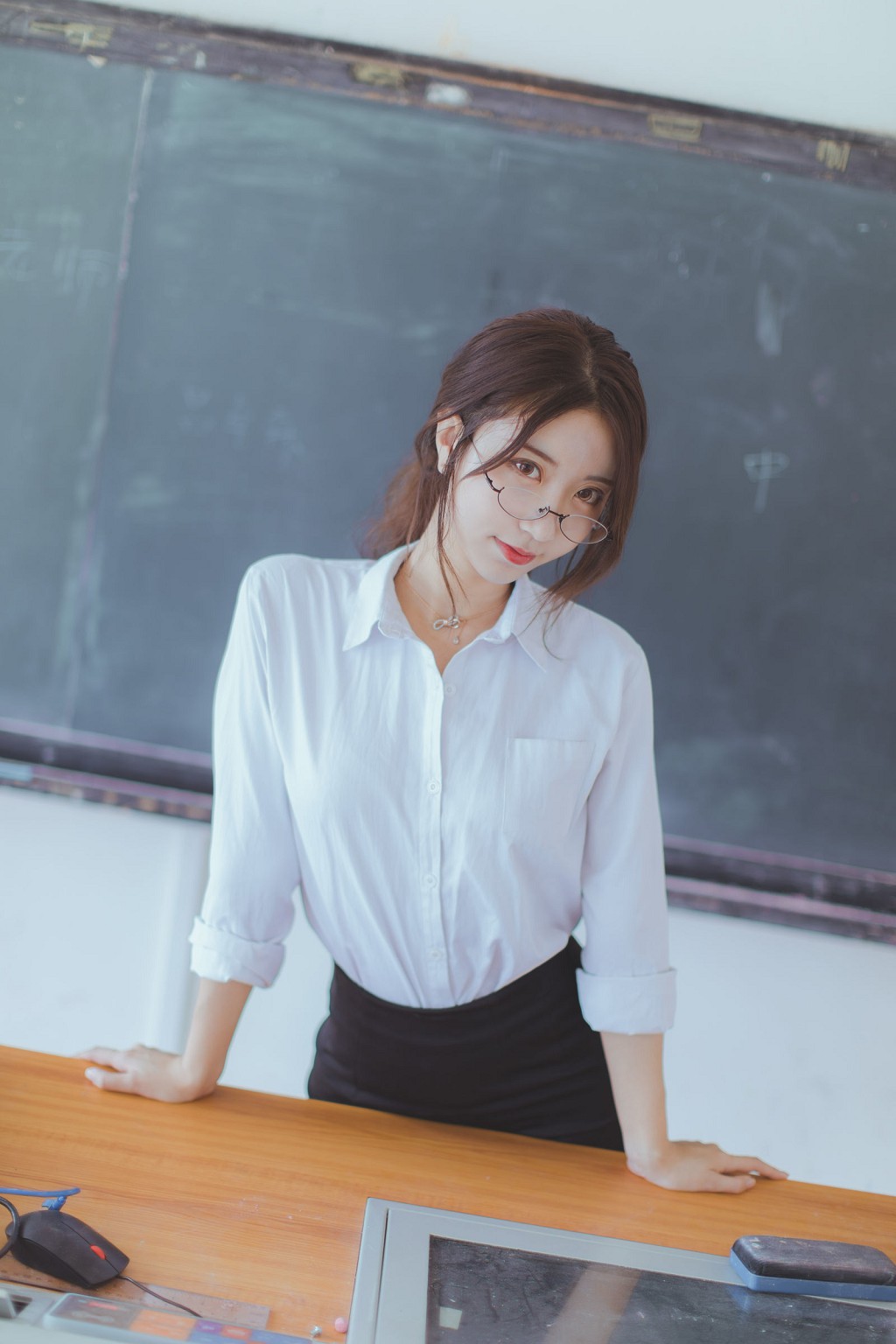 Coser Hắc Xuyên 《Hắc Tơ Giáo Viên》 [COSPLAY Phúc Lợi] Sách Ảnh [43P