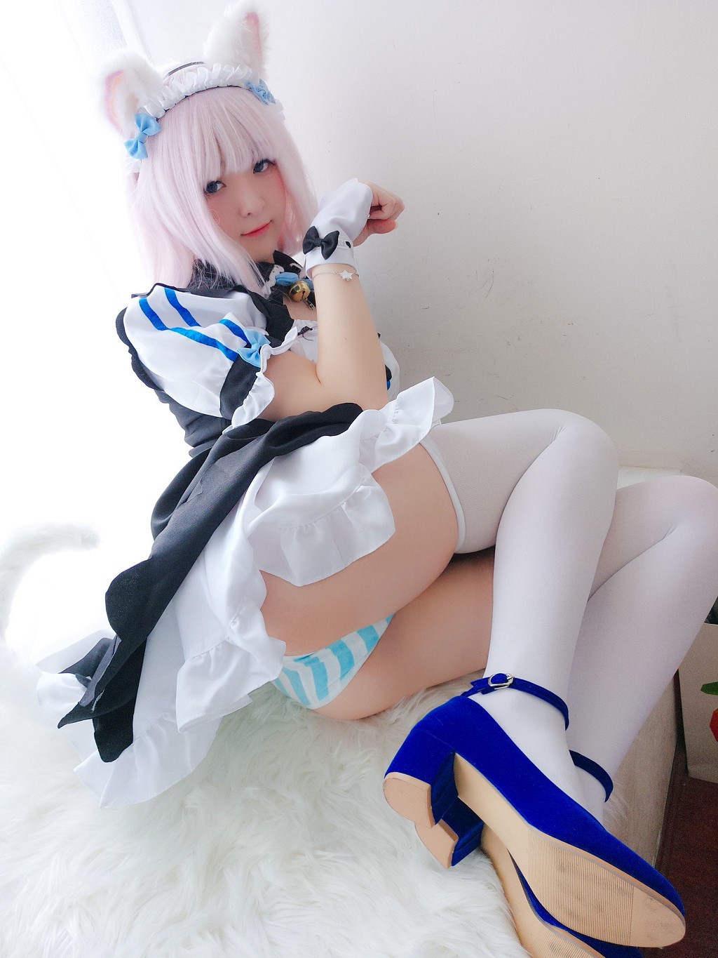 一小央澤《貓娘香子蘭》 [COSPLAY美女] 寫真集[35P