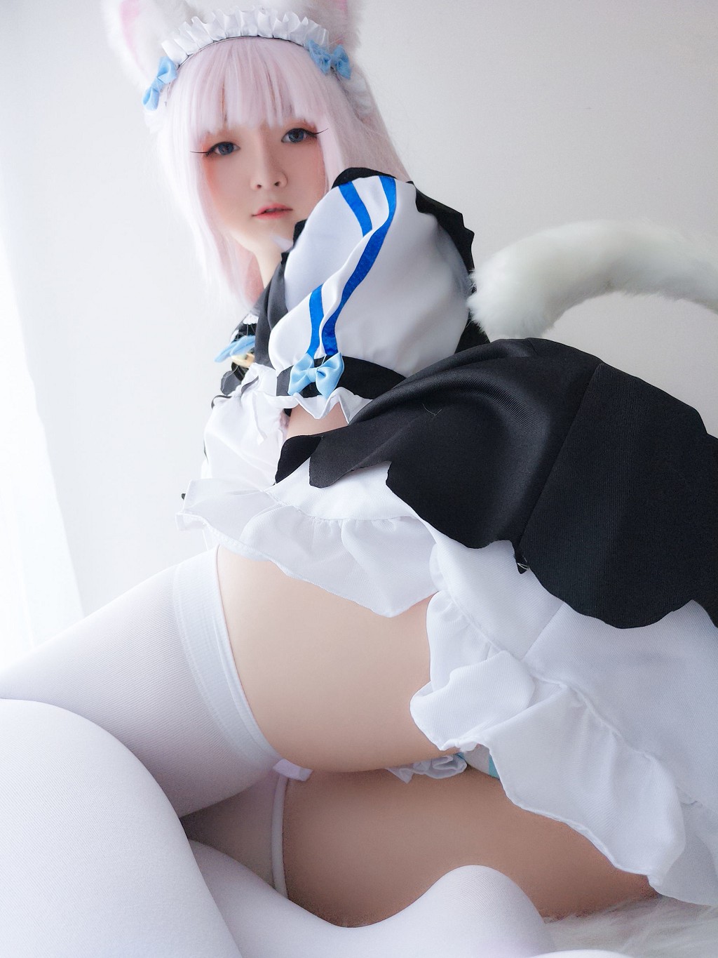 อีเซี่ยวหยางเจ๋ 《แมวสาวเซียงจือหลาน》 [คอสเพลย์สาวสวย] หนังสือภาพ[35P