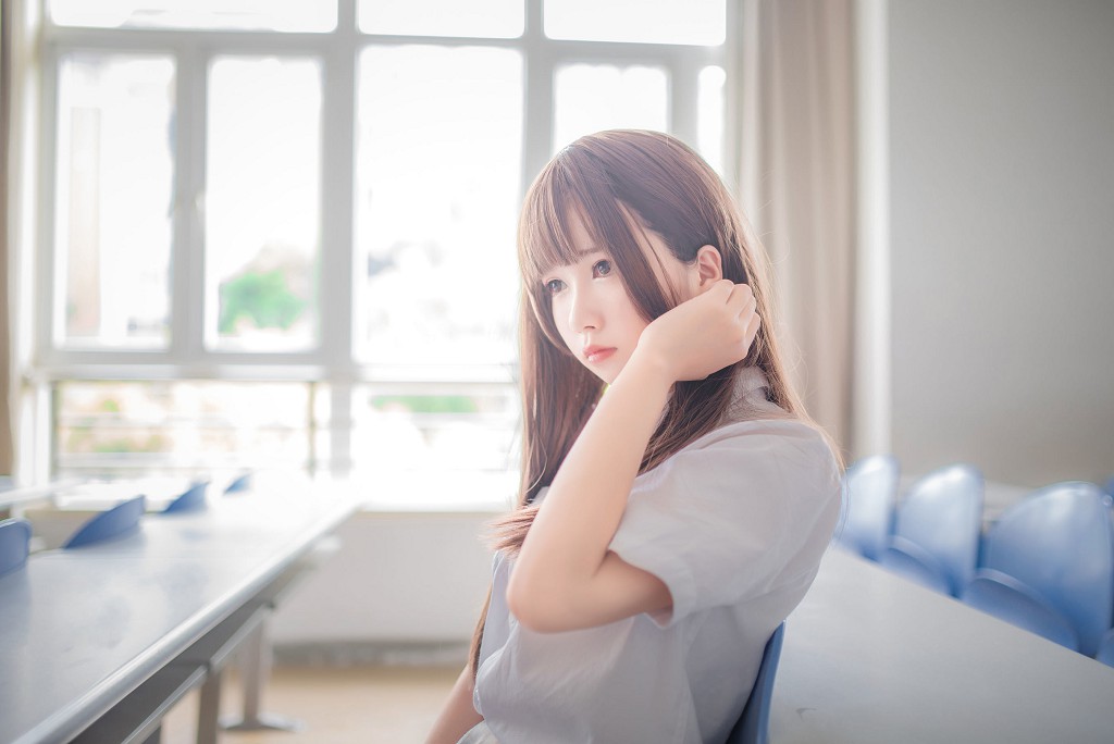 白金沙紀《制服黑絲》 [COSPLAY福利] 写真集[24P