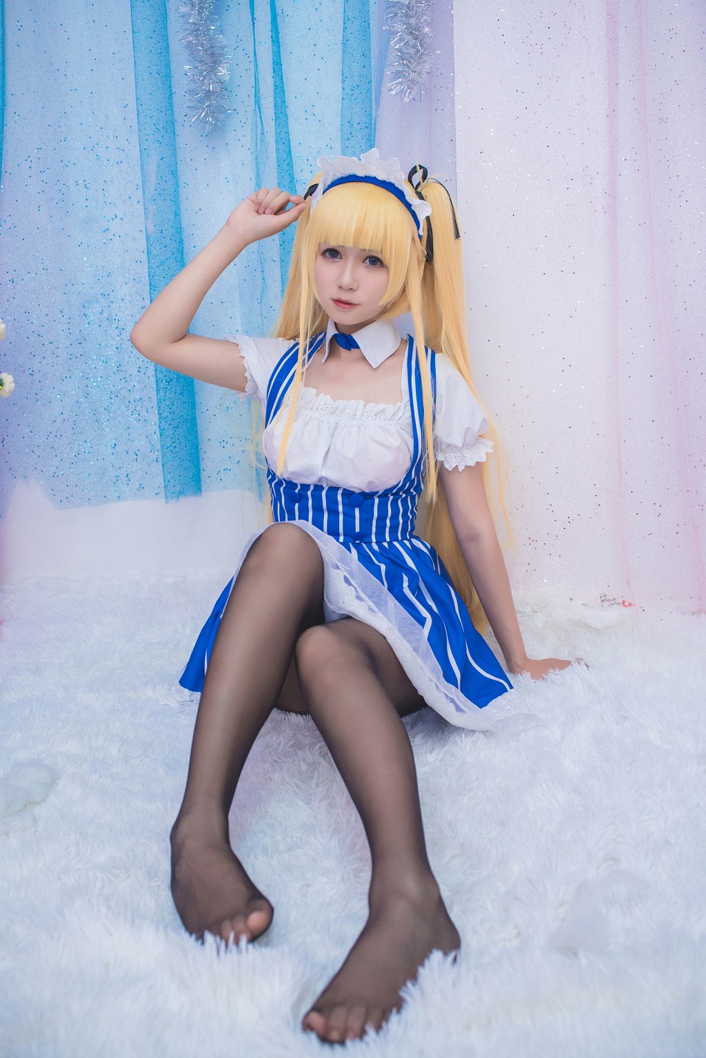 Bạch Kim Saki: Nữ Hầu [COSPLAY Phúc Lợi] Sổ Ảnh [21P