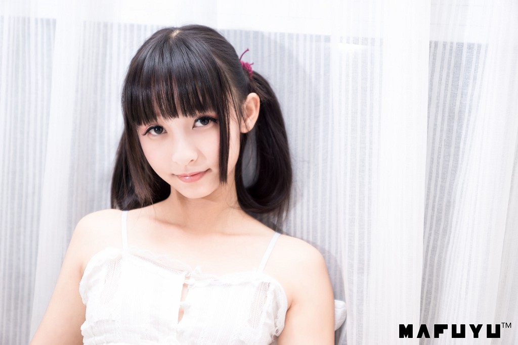 神楽坂真冬『猫爪白絲シリーズ』 [コスプレ美女] 写真集[100P