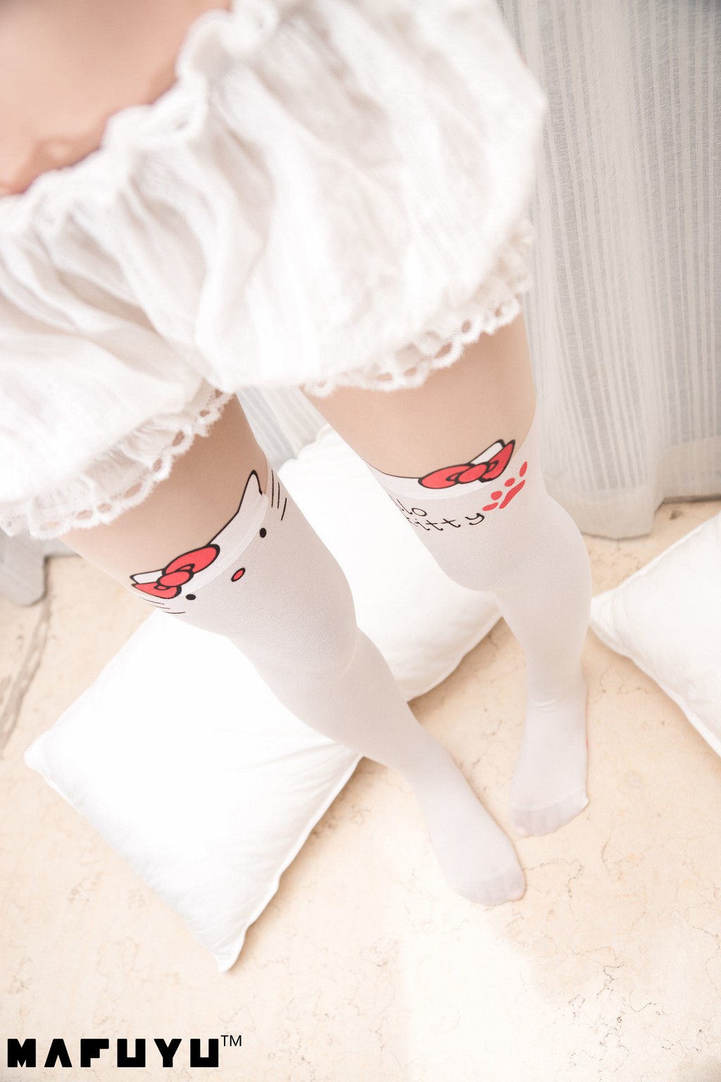 Kagurazaka Mafuyu 《Bộ sưu tập Móng vuốt mèo lụa trắng》 [Cosplay mỹ nữ] Sách ảnh [100P