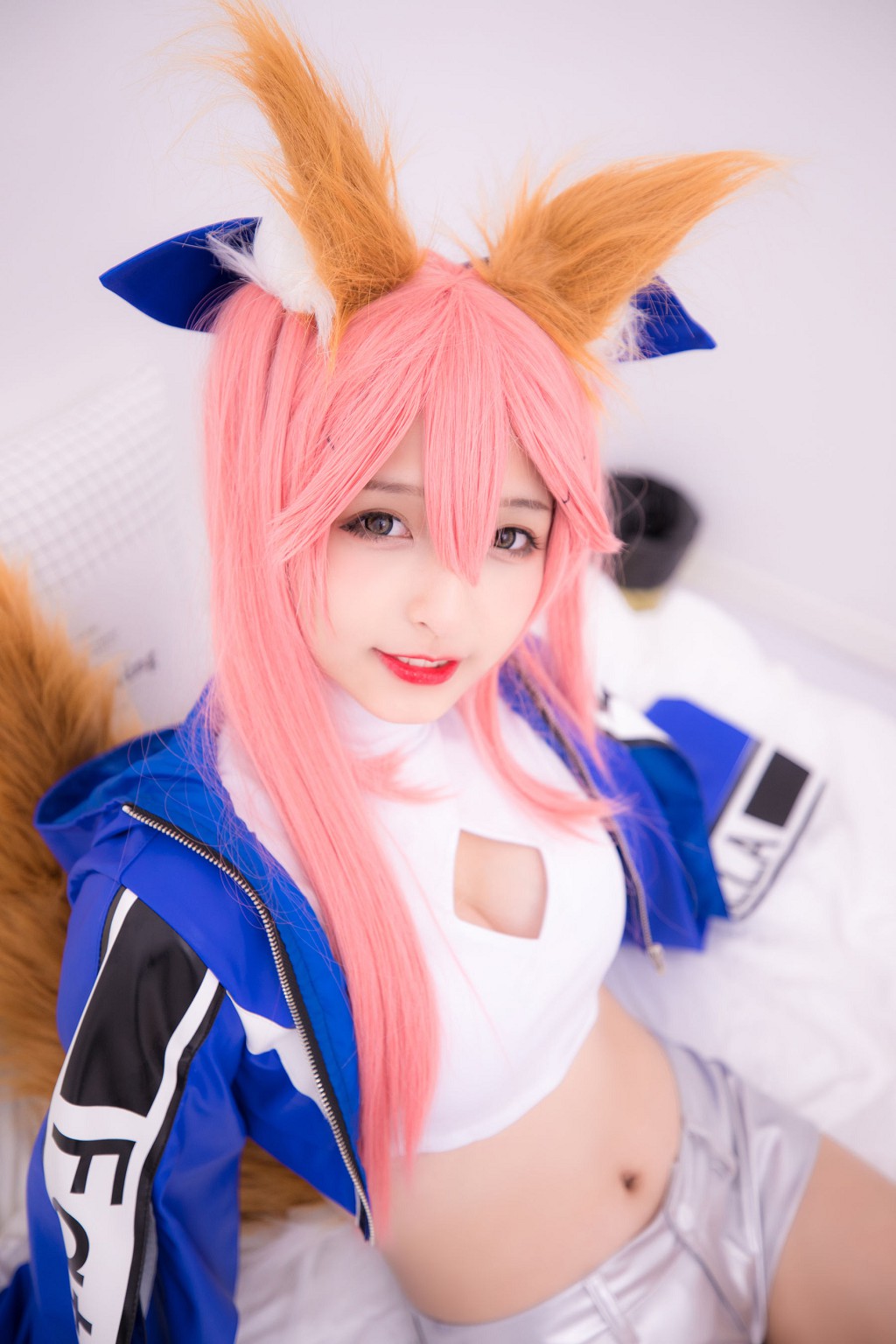 神楽坂真冬《目標はあなた、エンジン全開！！》 [ロリータコスプレ] 写真集[150P
