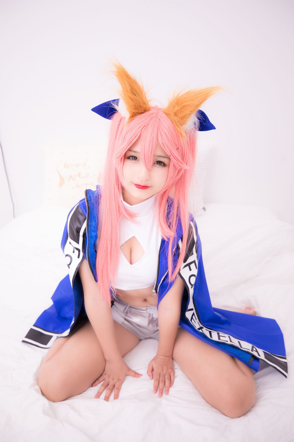 神楽坂真冬《目標はあなた、エンジン全開！！》 [ロリータコスプレ] 写真集[150P