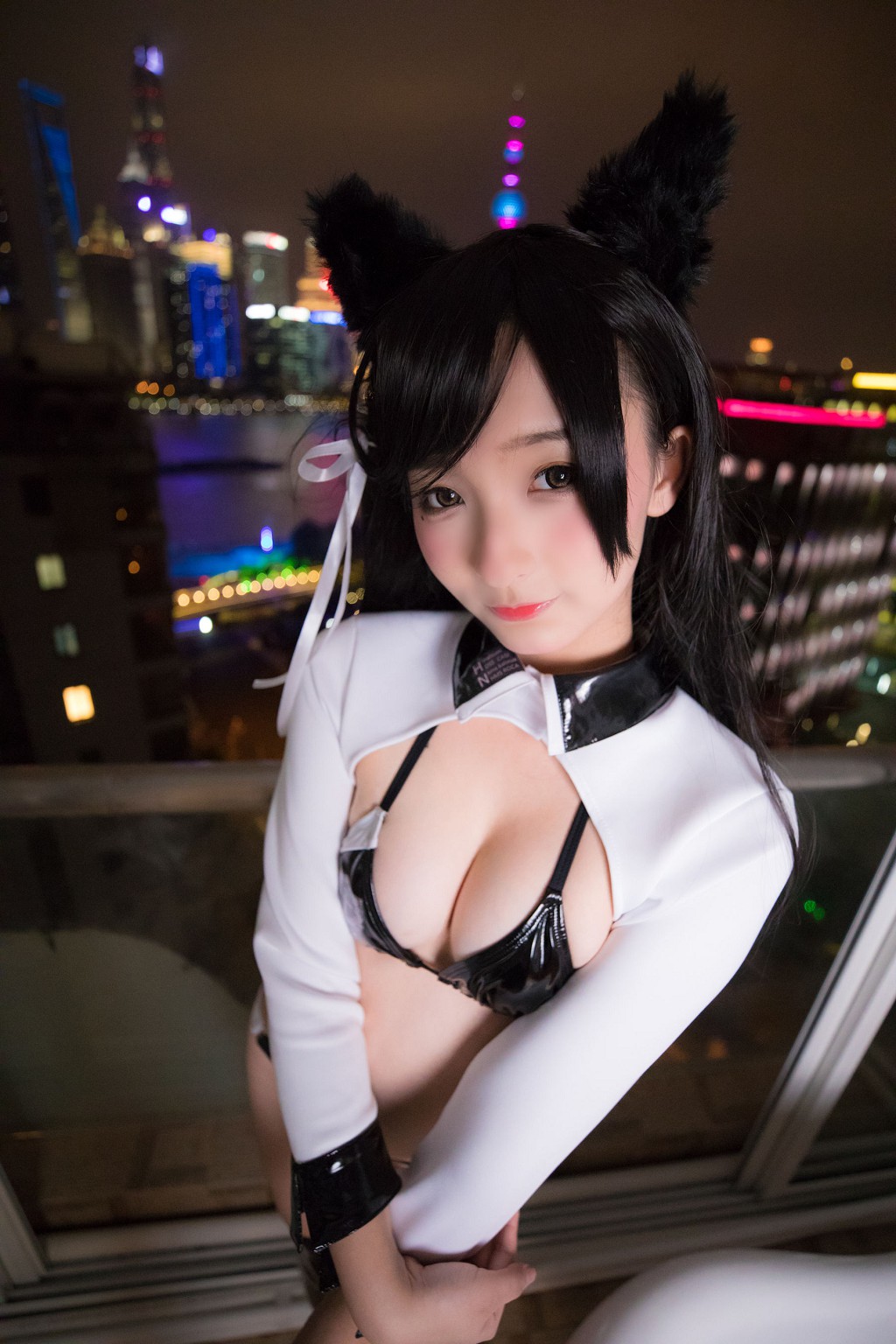 Kagurazaka Mafuyu 《ATAGO-LATEX VER (Rubber Socks)》 [Fan Service COSPLAY] Photo Book [150P