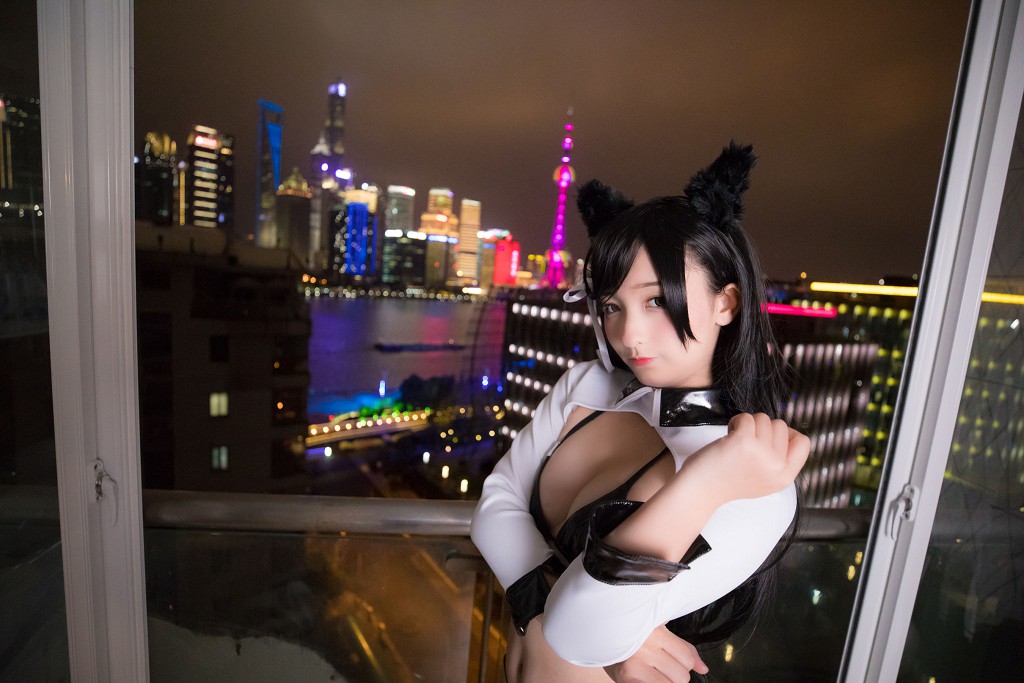 Kagurazaka Mafuyu 《ATAGO-LATEX VER (Rubber Socks)》 [Fan Service COSPLAY] Photo Book [150P