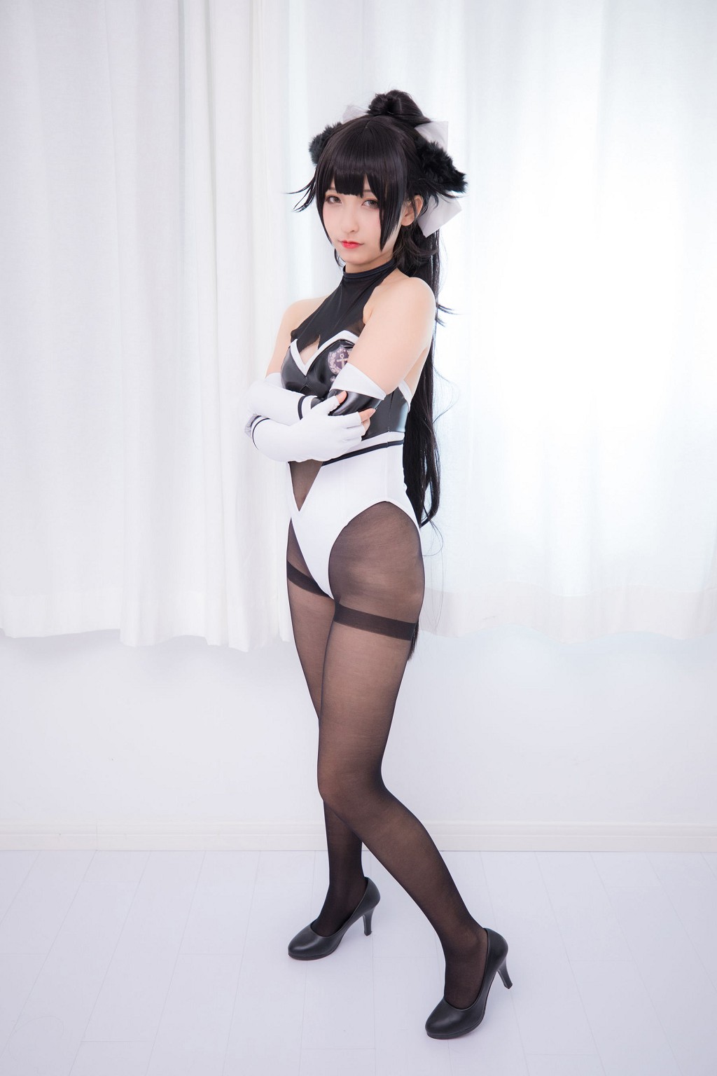 Kagurazaka Mafuyu 'Takao-Tights Ver (Black Silk)' [Cosplay Beauty] Photo Book [150P