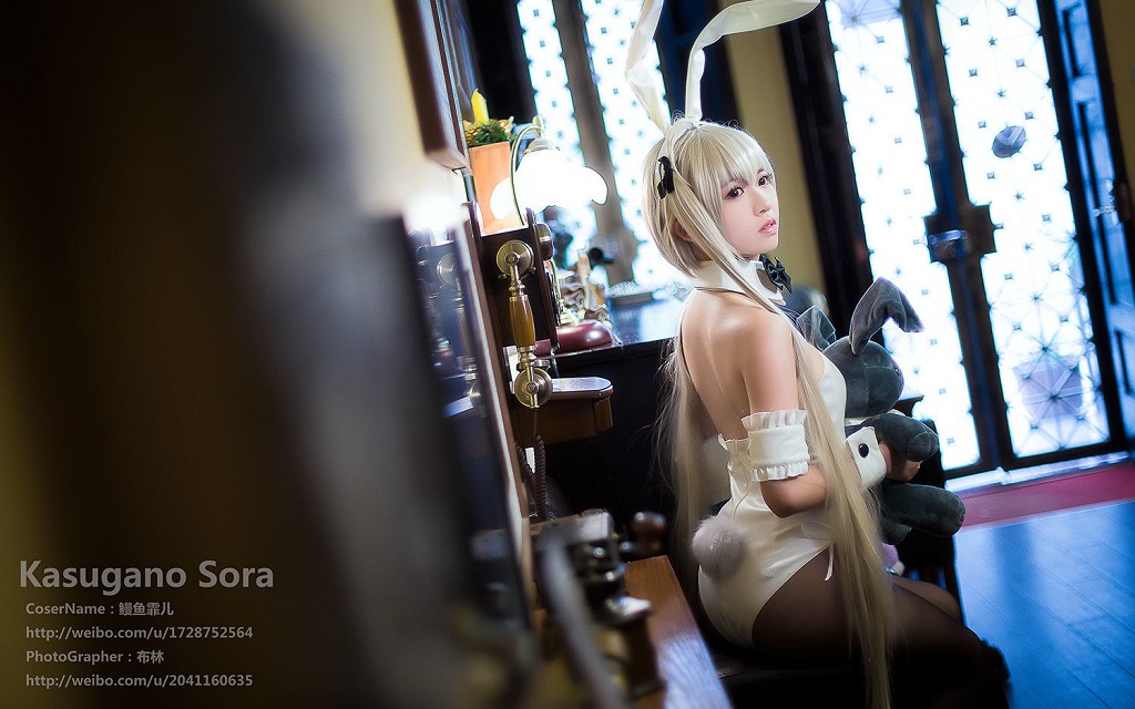 Un Ngư Phi Nhi 《Duyên Chi Không + Qung Mệ + Thỏ Nữ Lang + Cosplay》 [Cô Gái Cosplay] Tập Ảnh [24 Trang
