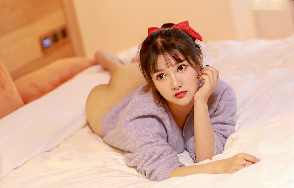 ショウユナの白くて柔らかく、幼い純粋な童顔巨乳