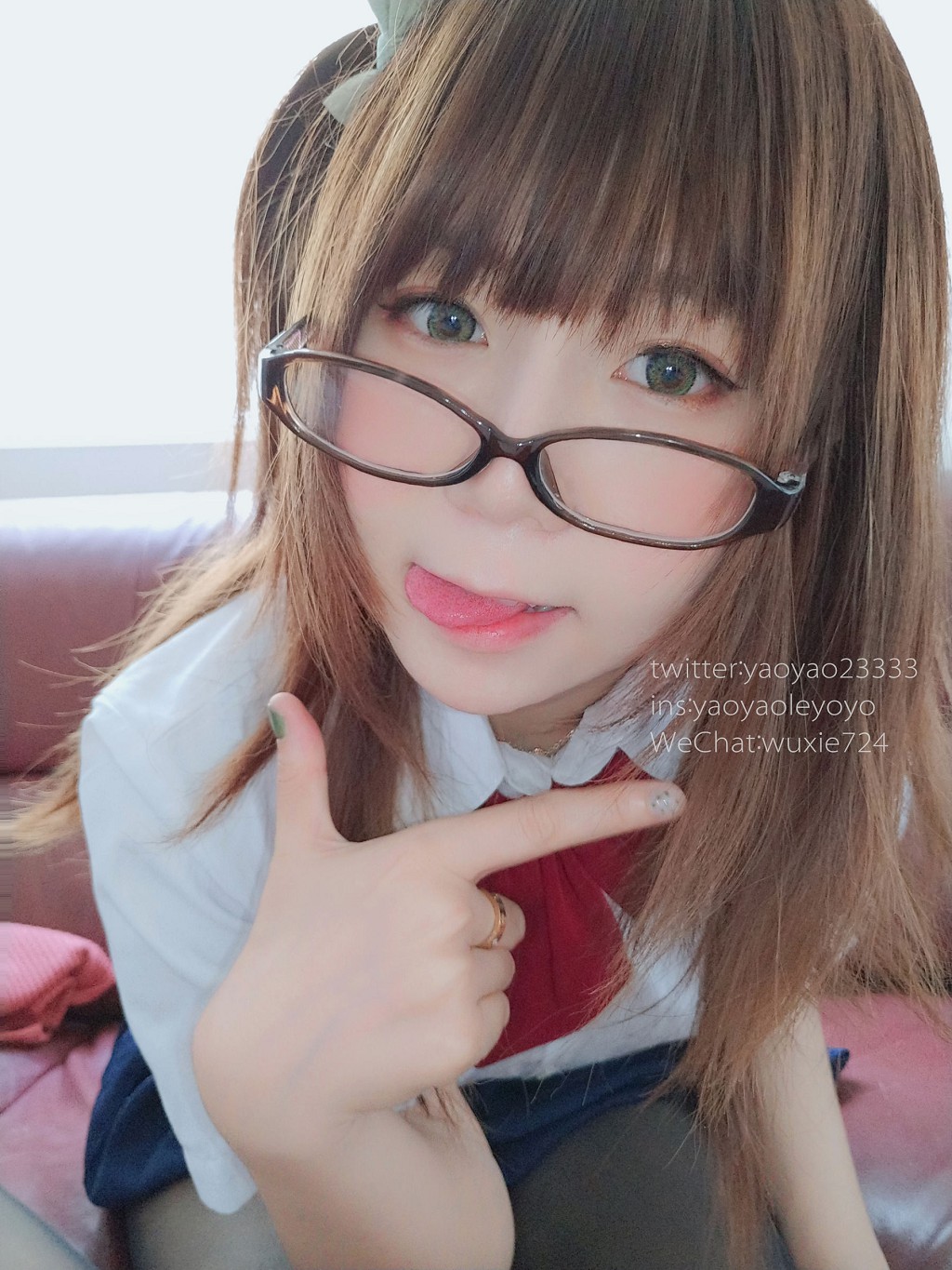 Yaoyao Le Yoyo: Innocent JK Elementary School Girl [Cosplay Beauty] Photobook [60P