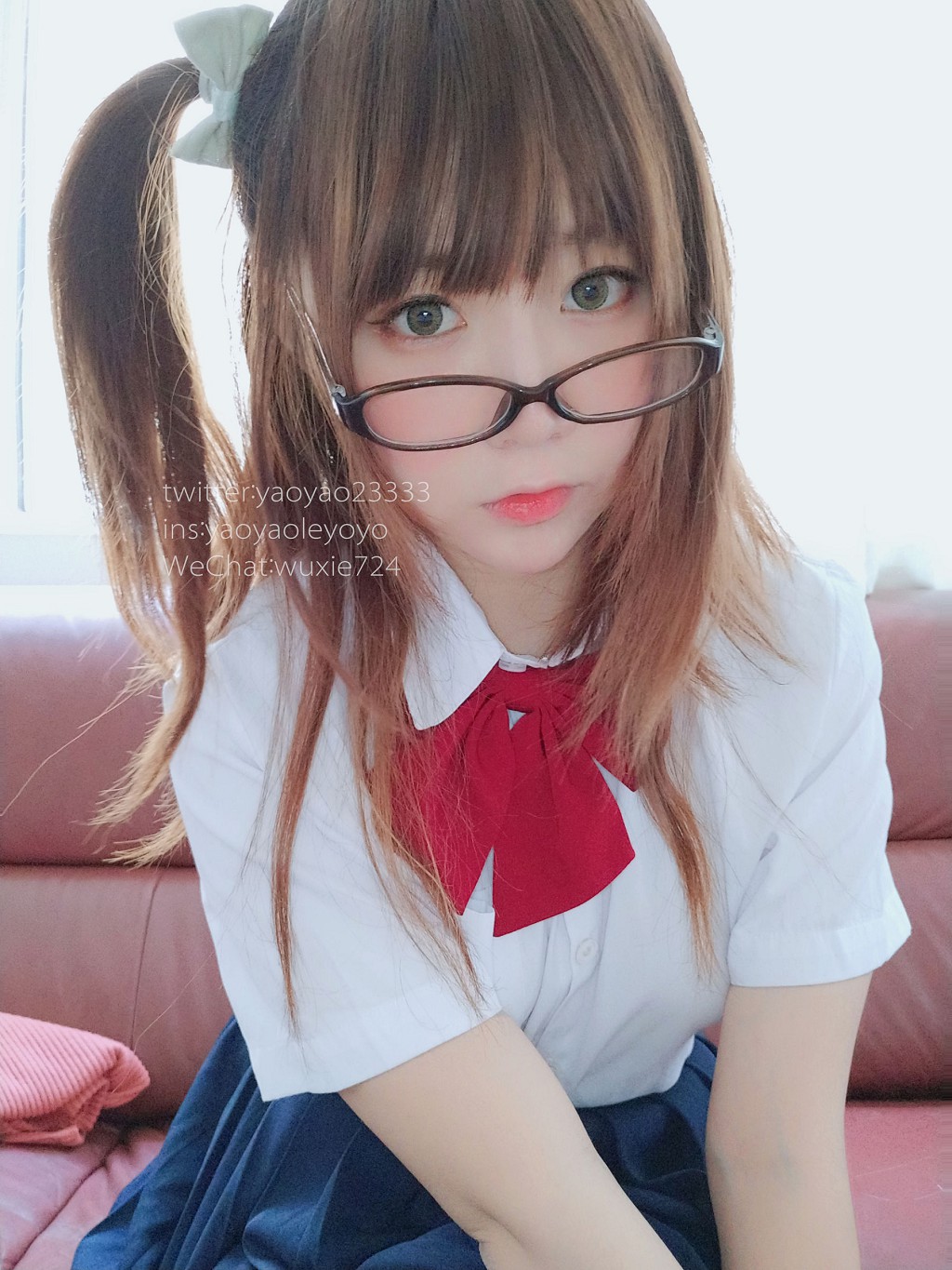 ヤオヤオレヨヨ《清純JK小学生》 [コスプレ美女] 写真集[60P