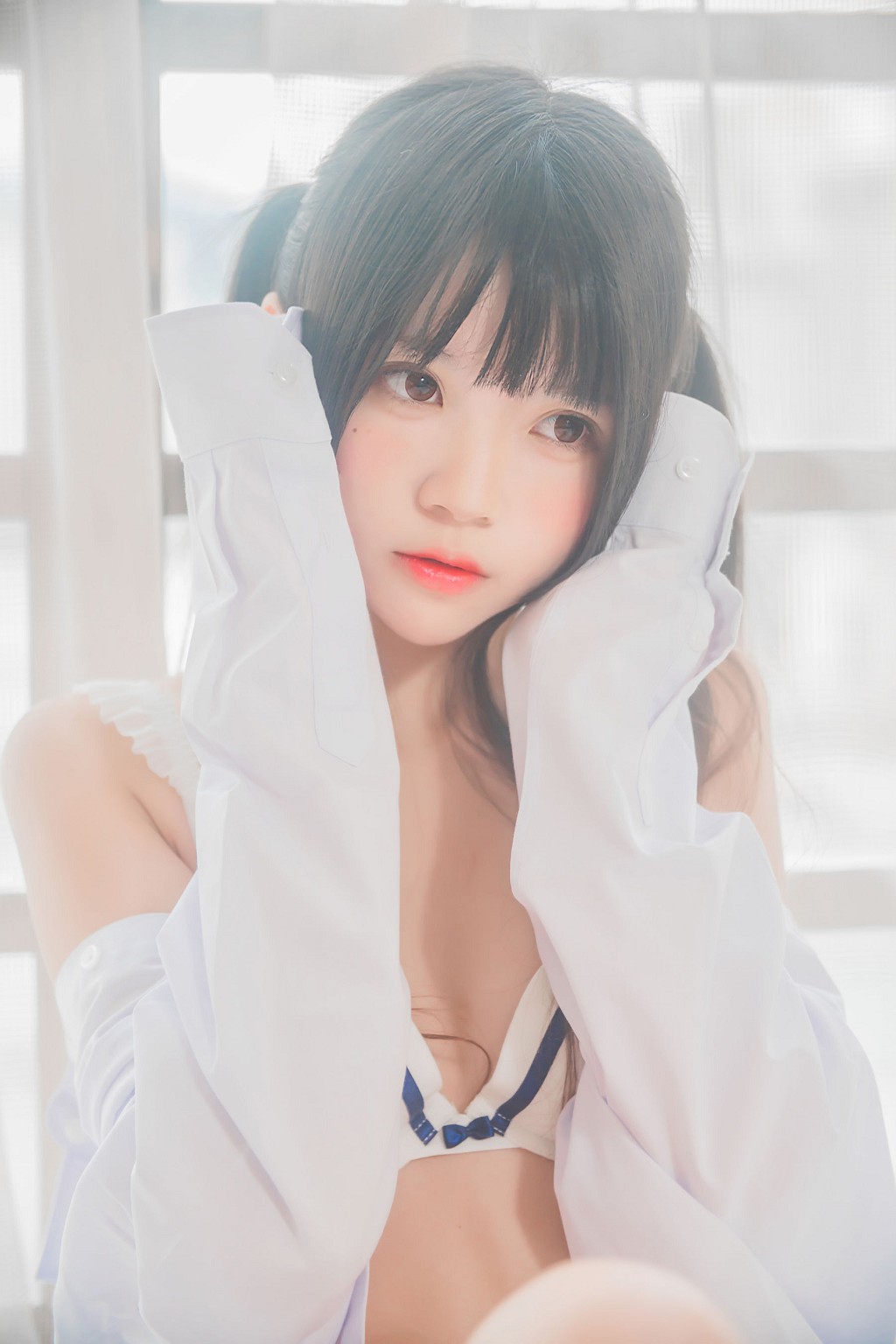 Sakurato Meow "White Shirt Twin Tails" [ belle ta Cosplay] Photo Book [47P