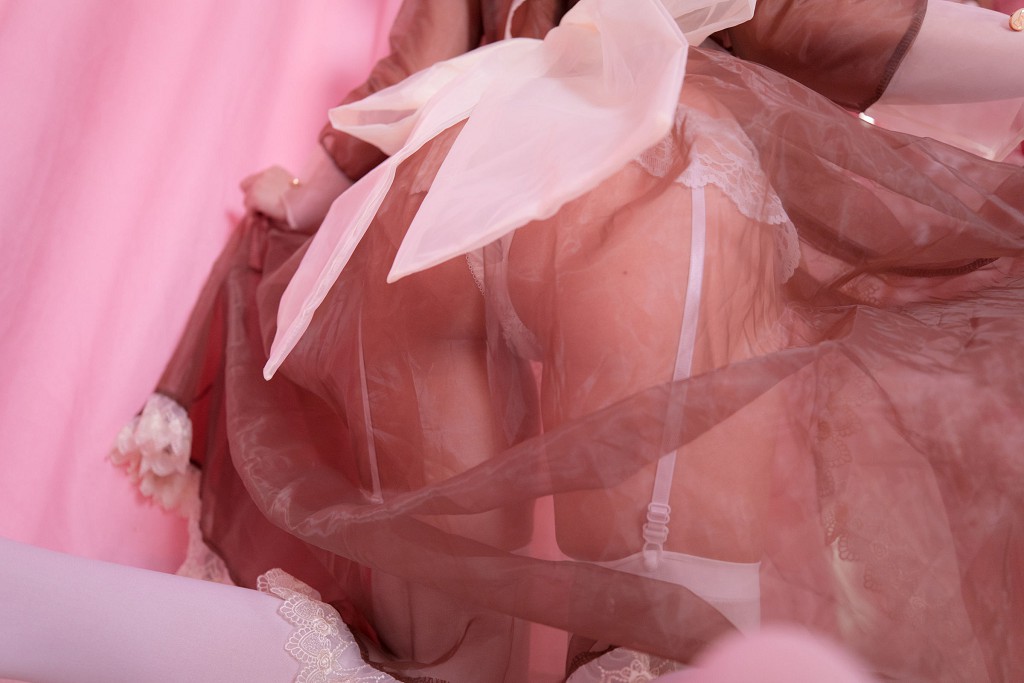 Kagurazaka Mafuyu's "Labyrinth of Love" [Welfare Cosplay] Photo Book [150P