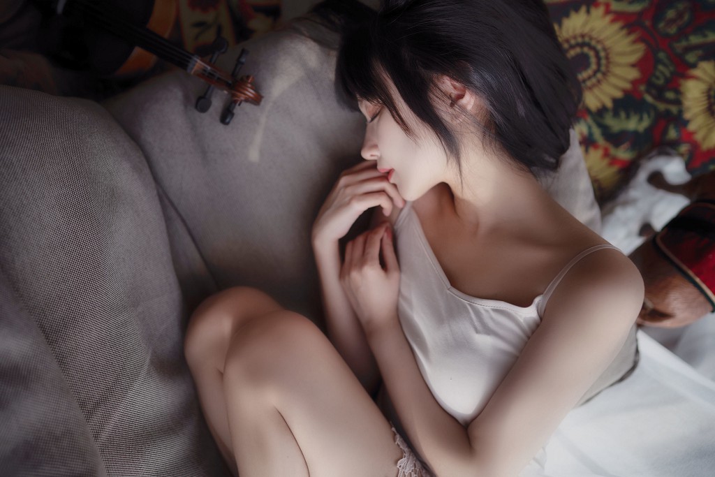 COSER Tiểu Lộc Lộc Shika "Cô Gái Tóc Dài" [Cosplay Phúc Lợi] Sổ ảnh [41P