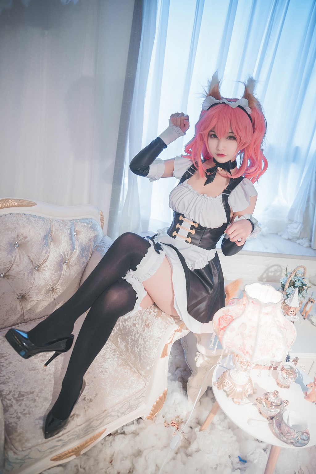 COSER Guichu Yao "Yu Zao Qian Nu Pu" [Cosplay Welfare] Photo Book [29P