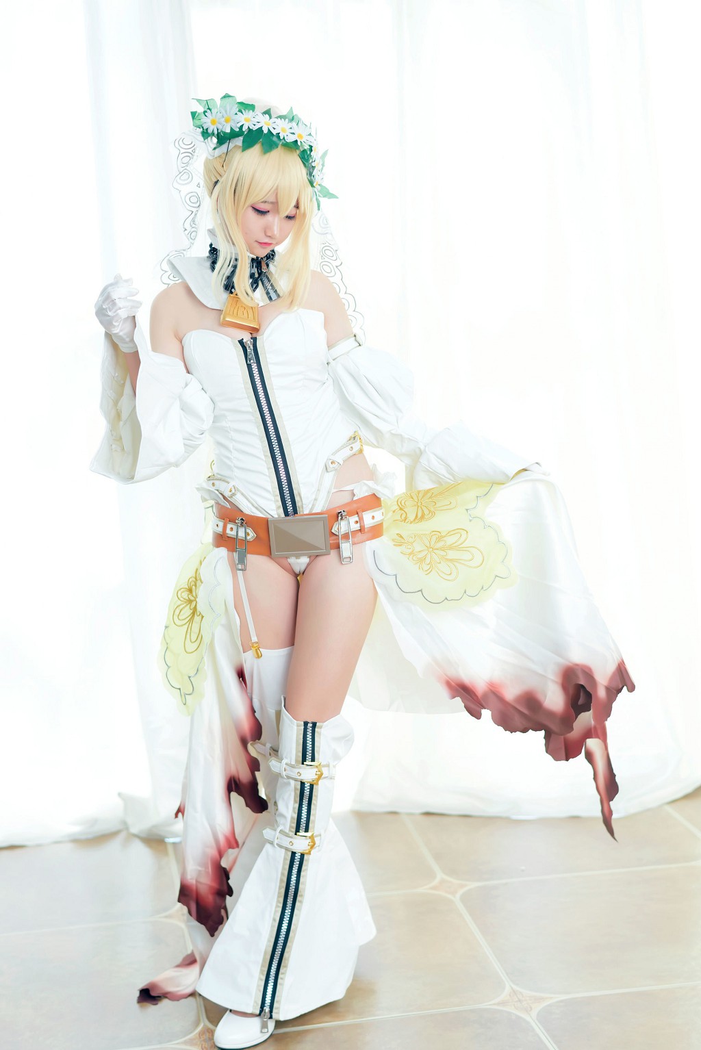 納格薩魔物女《白衣騎士》 [Cosplay美女] 寫真集[45P
