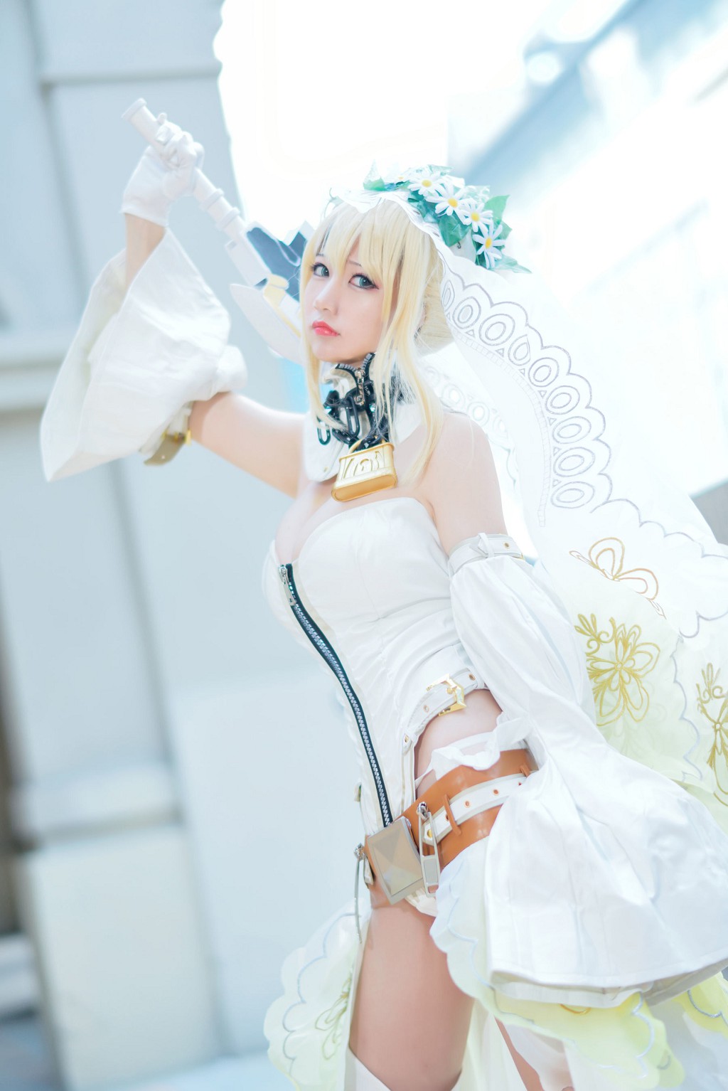 Nagesa Monster Girl: White-Clad Knight [Cosplay Beauty] Photobook [45P