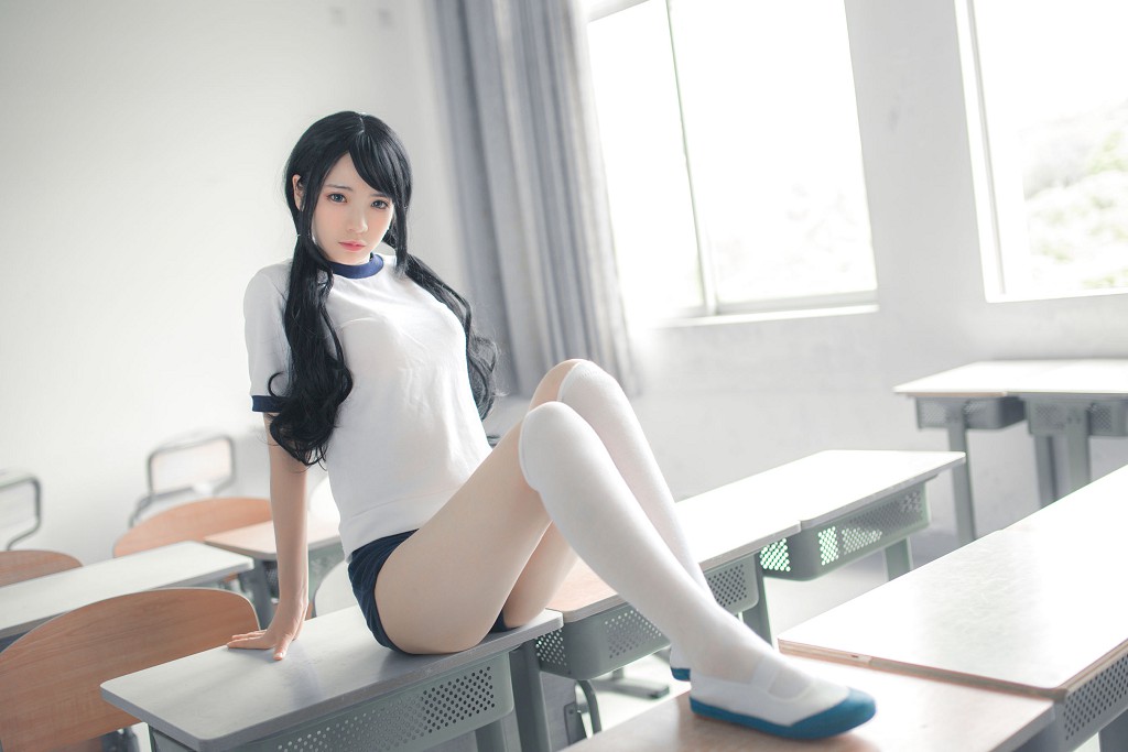 Feng Mao ss "Gymnastics Uniform White Silk" [ belle ta COS] Photobook [46P