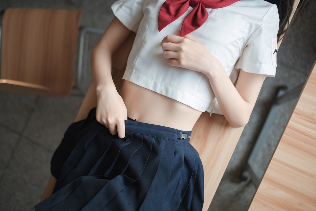 Go Ko Hyakki "JK Uniform" [Cosplay Beauty] Photo Book [43P