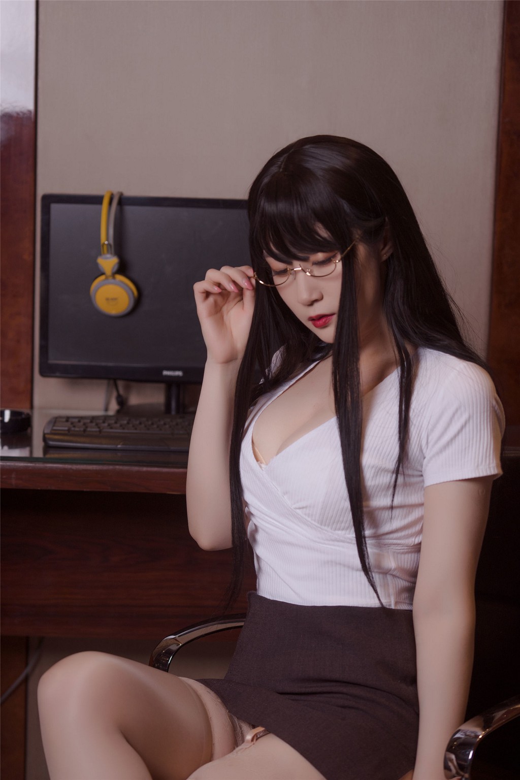 COSER Bạc 81 & Yao Yao Le 《Chị Em Tơ Cám Dỗ》 [Cosplay Phúc Lợi] Tập ảnh [107P
