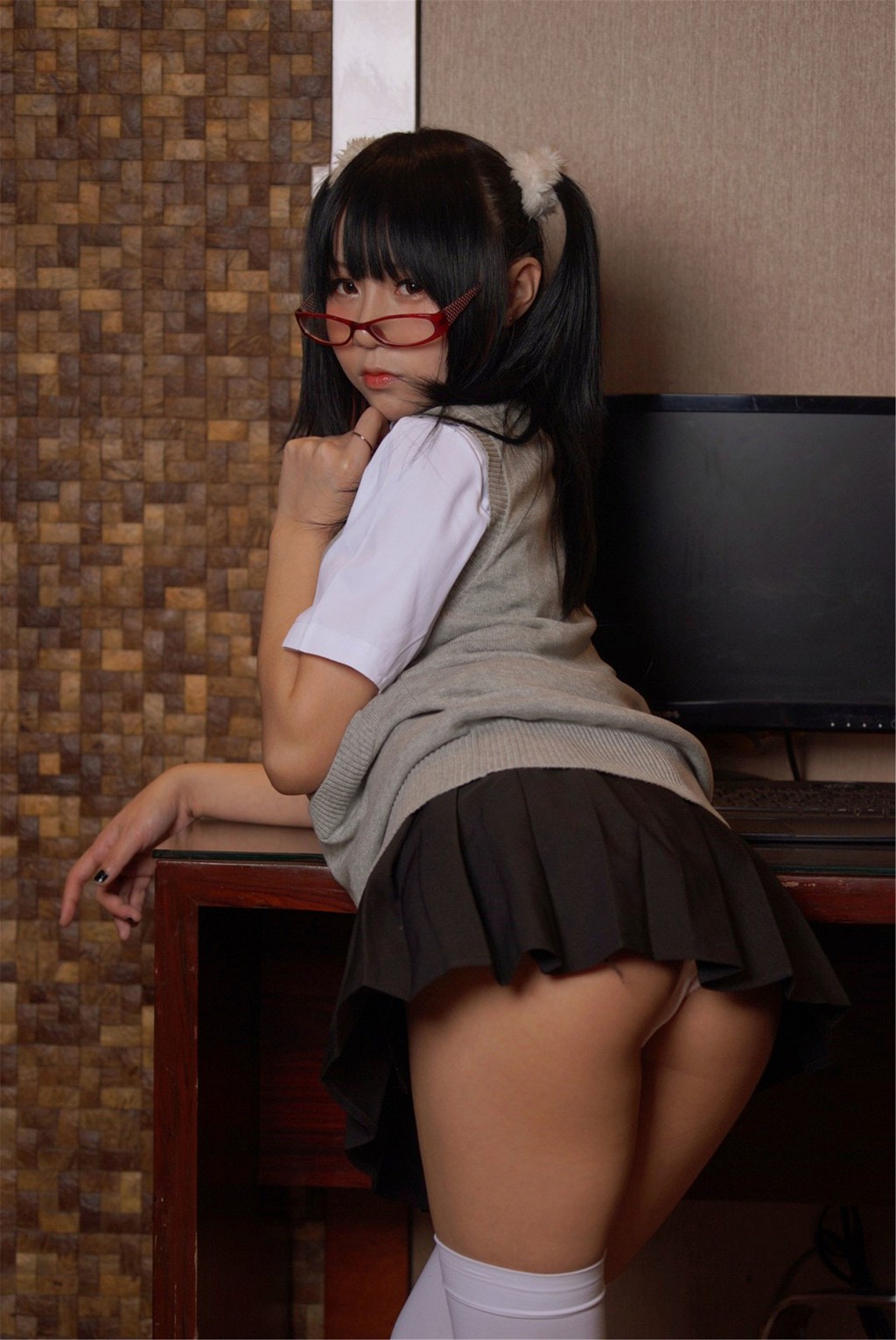 COSER Bạc 81 & Yao Yao Le 《Chị Em Tơ Cám Dỗ》 [Cosplay Phúc Lợi] Tập ảnh [107P