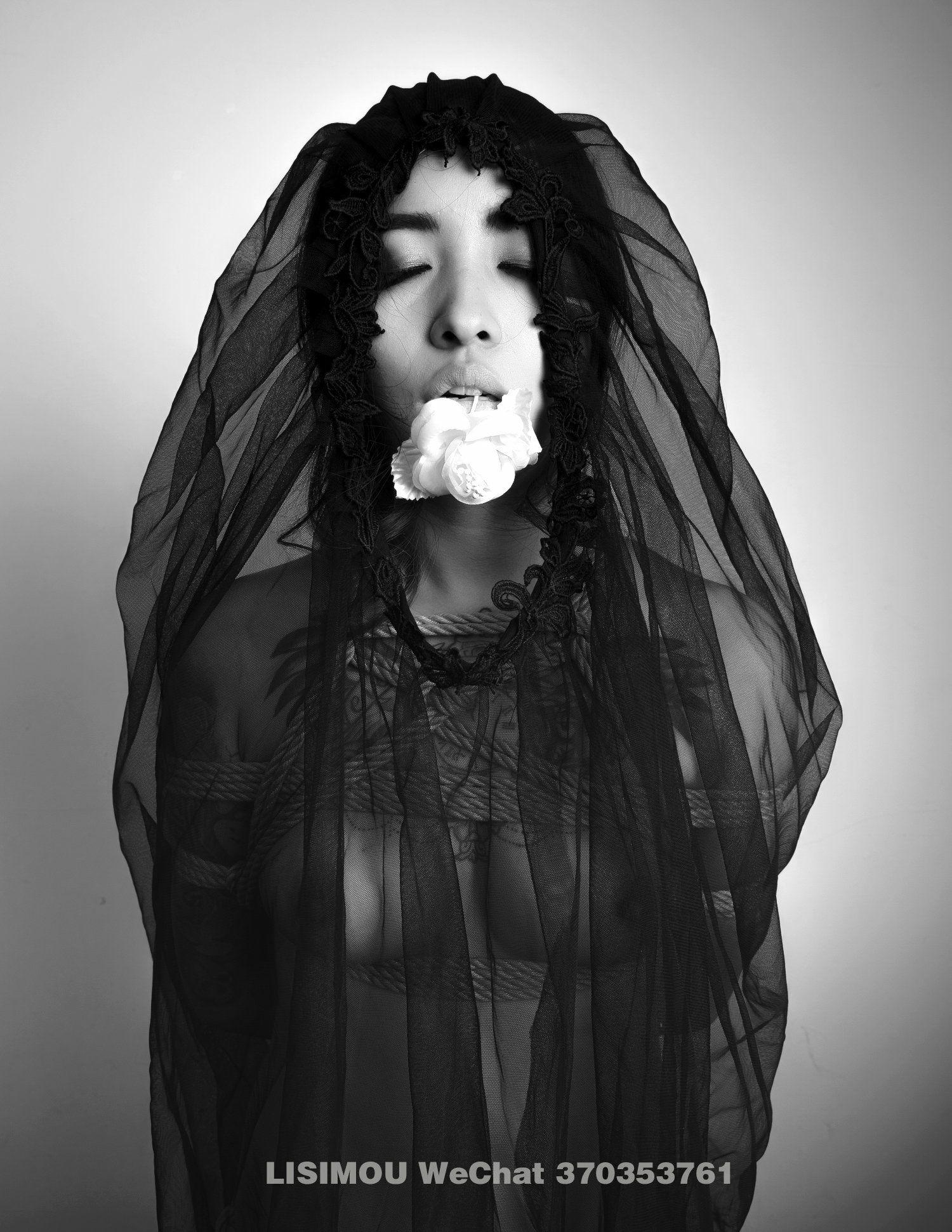 Photographer Li Simou's production: Uncensored photo set, 77P