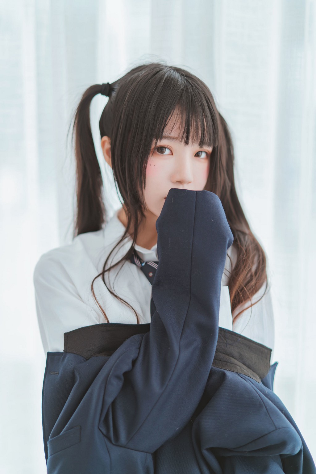 櫻桃喵《冬季制服絲秀》 [Cosplay美女] 寫真集[45P